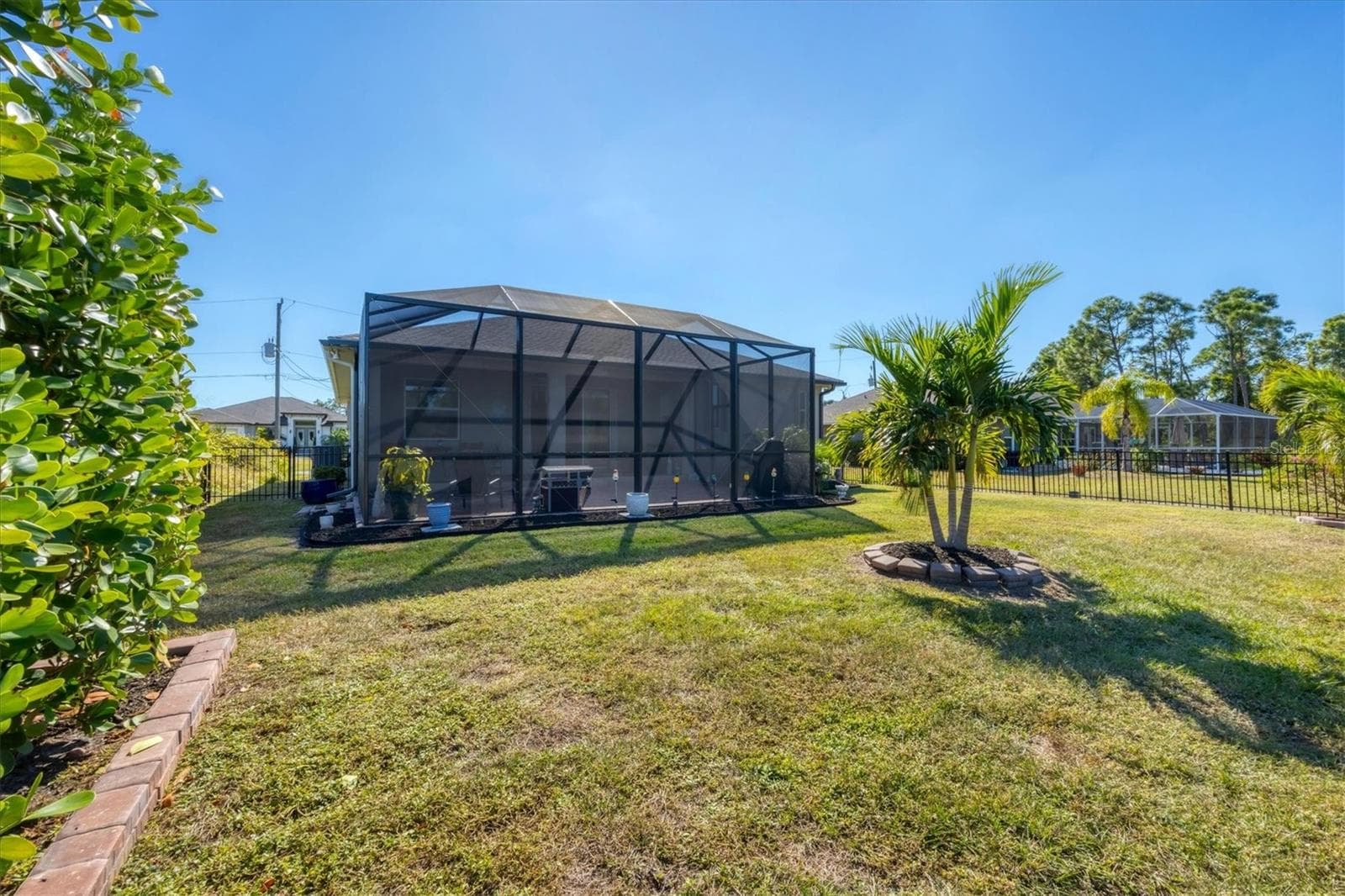 Single Family Residence at 112 BERYL DR, ROTONDA WEST, photo 42 of 47