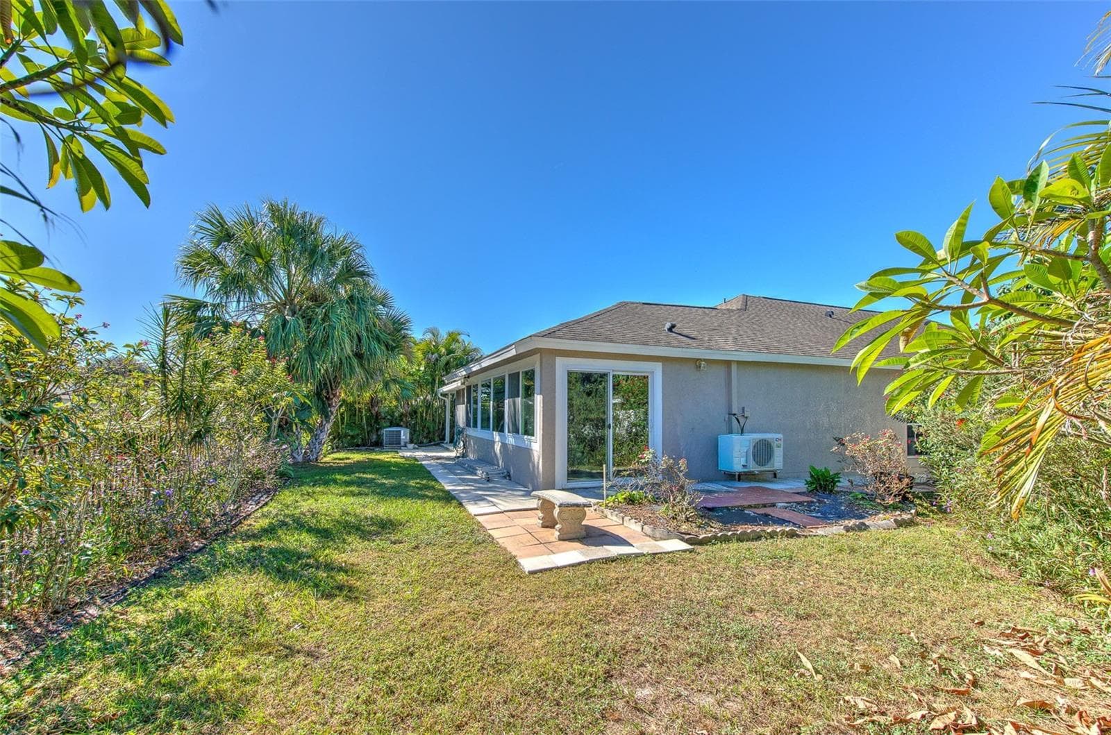 Single Family Residence at 13326 EVENING SUNSET LN, RIVERVIEW, photo 10 of 52