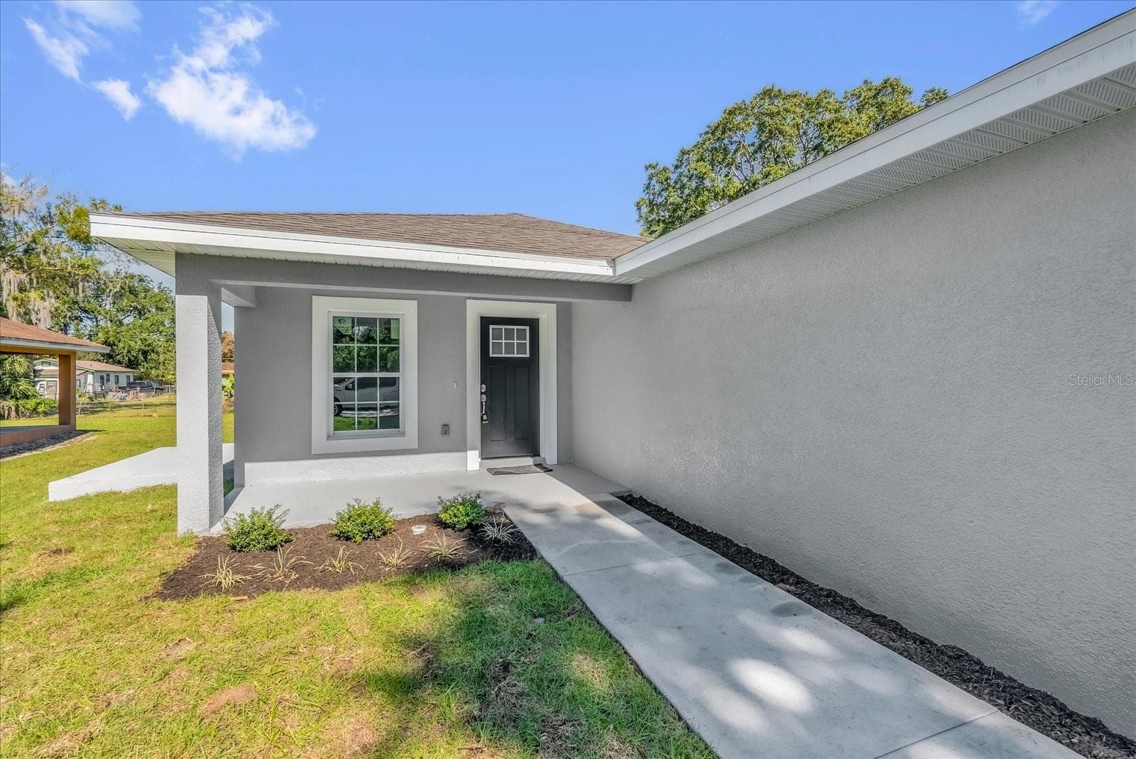 Single Family Residence at 1212 W 16TH ST, SANFORD, photo 2 of 22