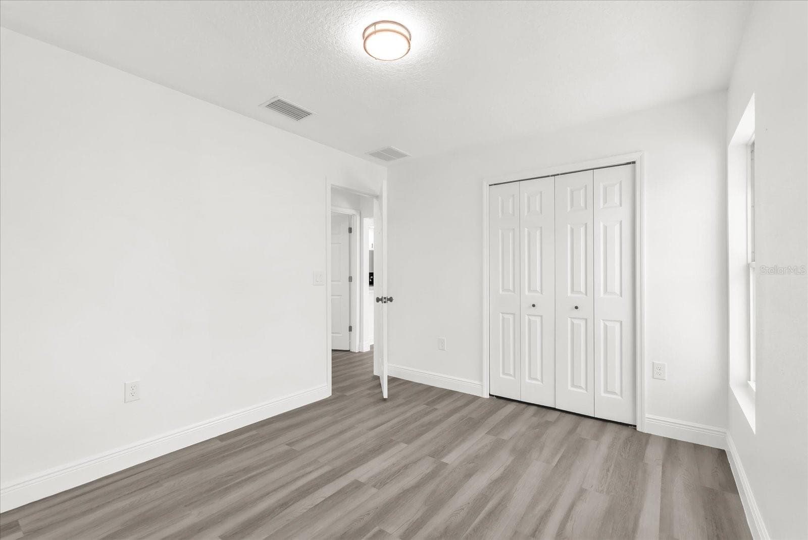 Single Family Residence at 1212 W 16TH ST, SANFORD, photo 12 of 22