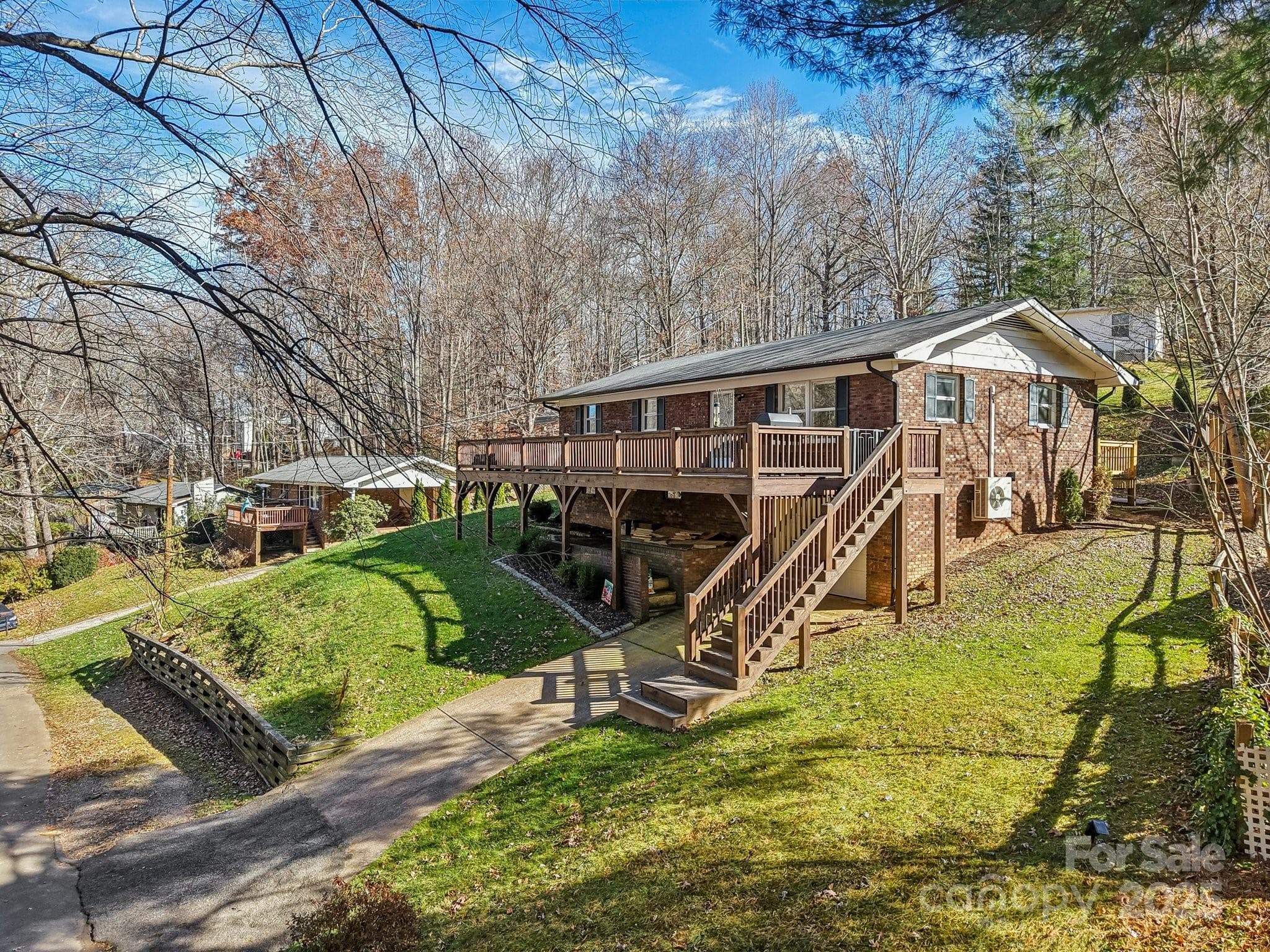 Single Family Residence at Waynesville, photo 3 of 44