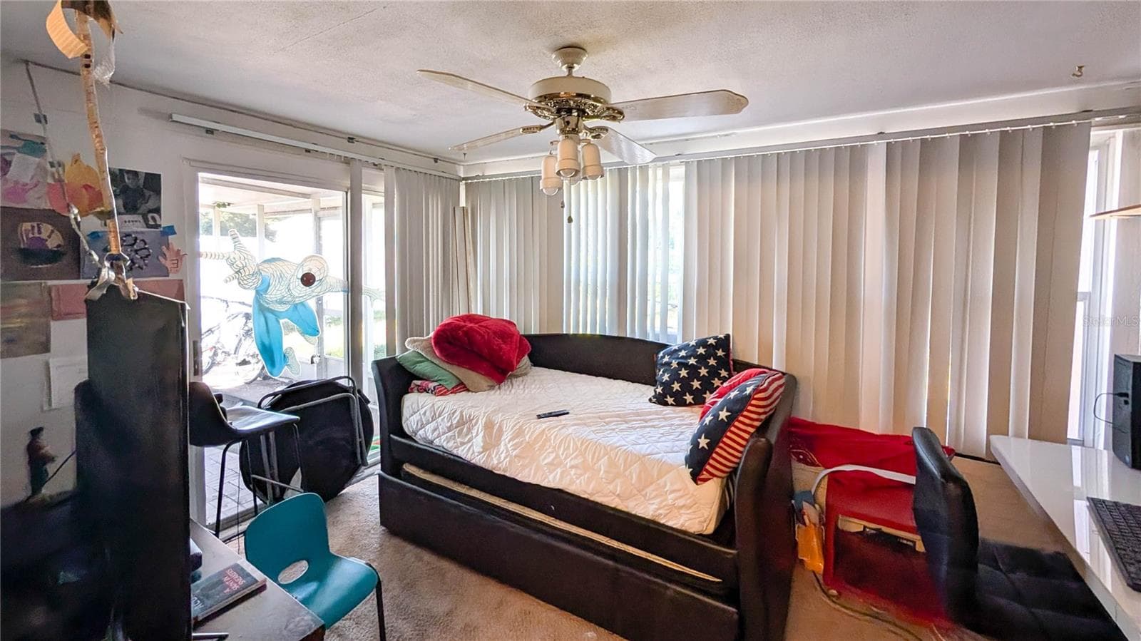 Single Family Residence at 1590 PEACEFUL LN N, CLEARWATER, photo 7 of 38