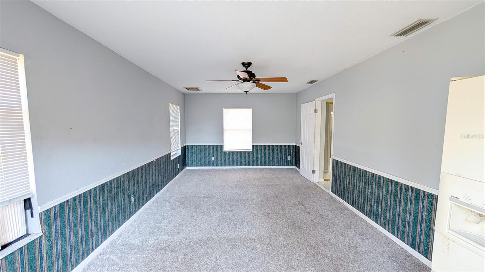 Single Family Residence at 1590 PEACEFUL LN N, CLEARWATER, photo 9 of 38