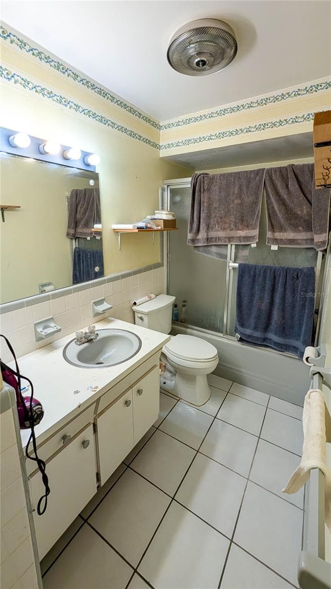 Single Family Residence at 1590 PEACEFUL LN N, CLEARWATER, photo 36 of 38