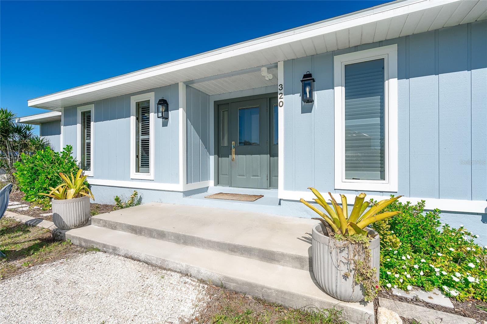 Single Family Residence at 320 ANCHOR ROW, PLACIDA, photo 4 of 41