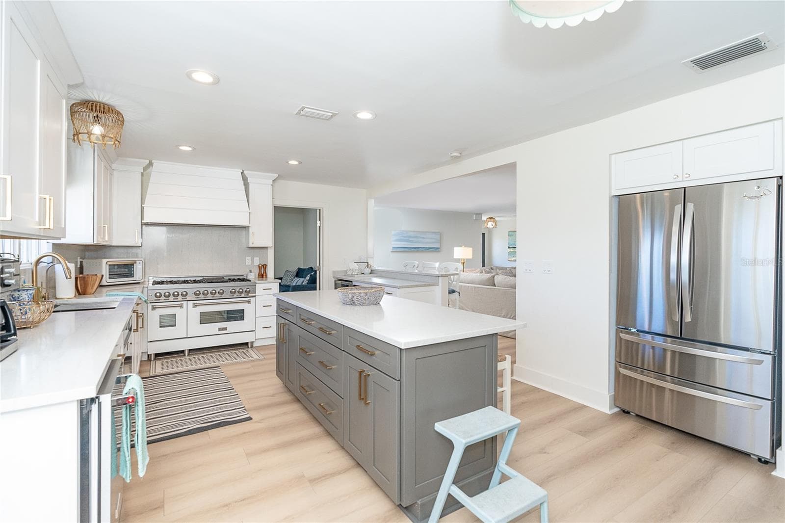 Single Family Residence at 320 ANCHOR ROW, PLACIDA, photo 12 of 41