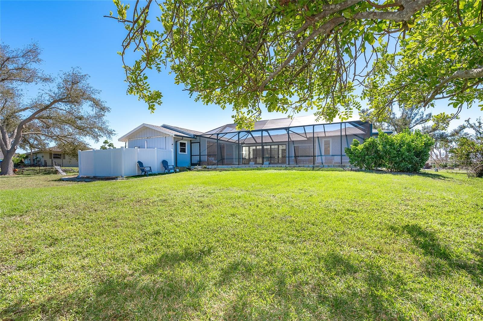 Single Family Residence at 320 ANCHOR ROW, PLACIDA, photo 38 of 41