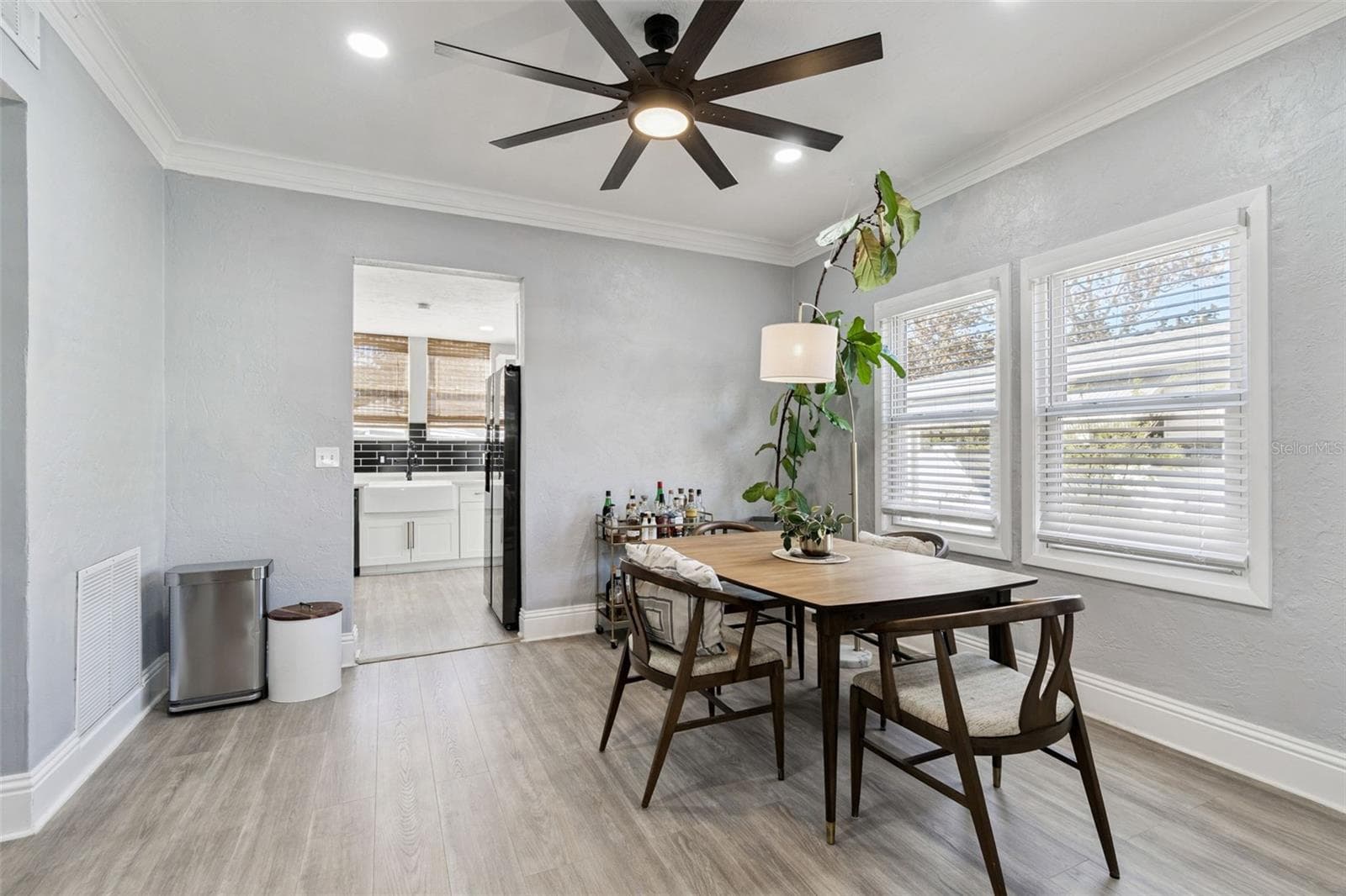 Single Family Residence at 1120 17TH AVE N, ST PETERSBURG, photo 13 of 49