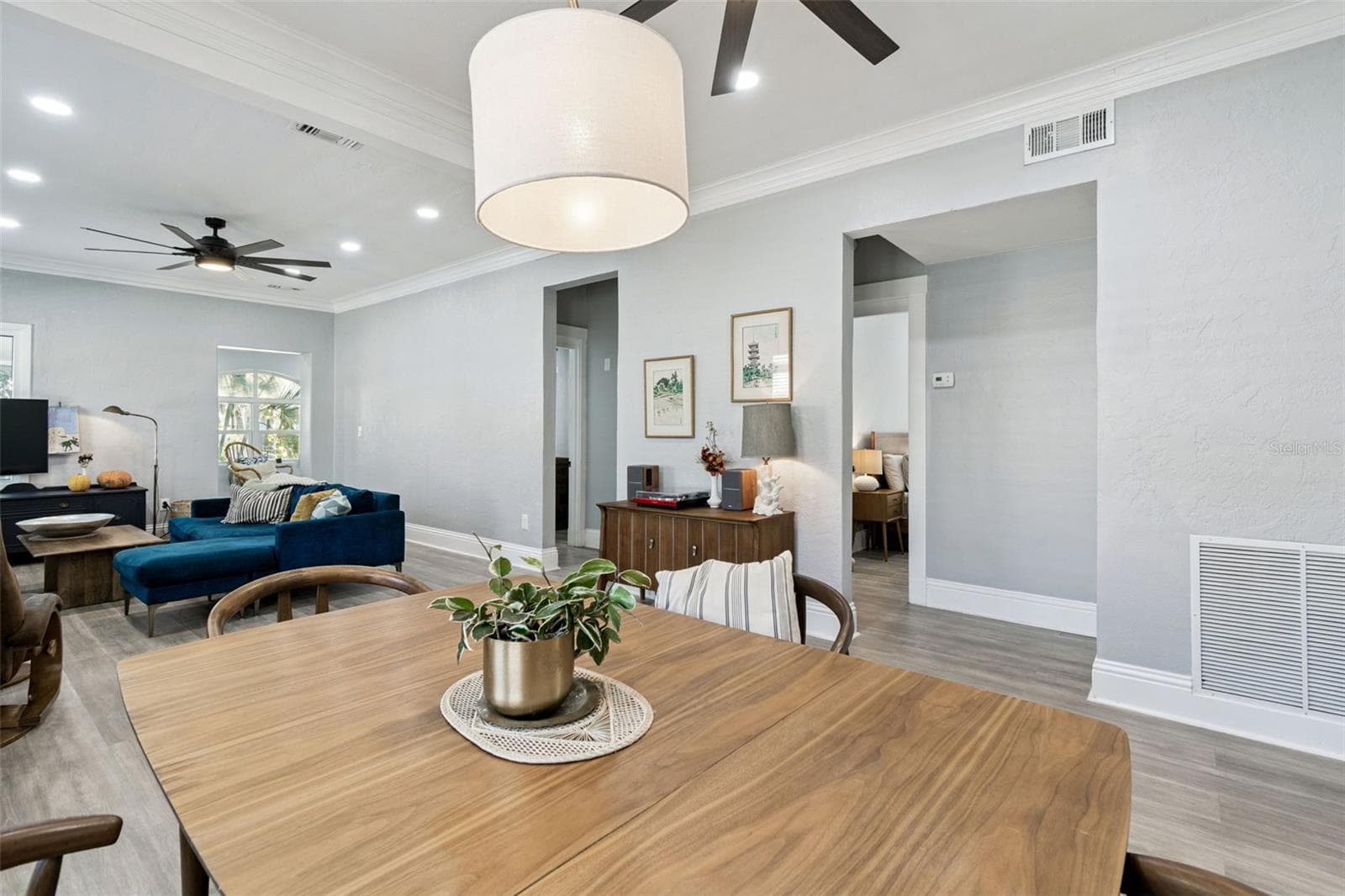 Single Family Residence at 1120 17TH AVE N, ST PETERSBURG, photo 15 of 49