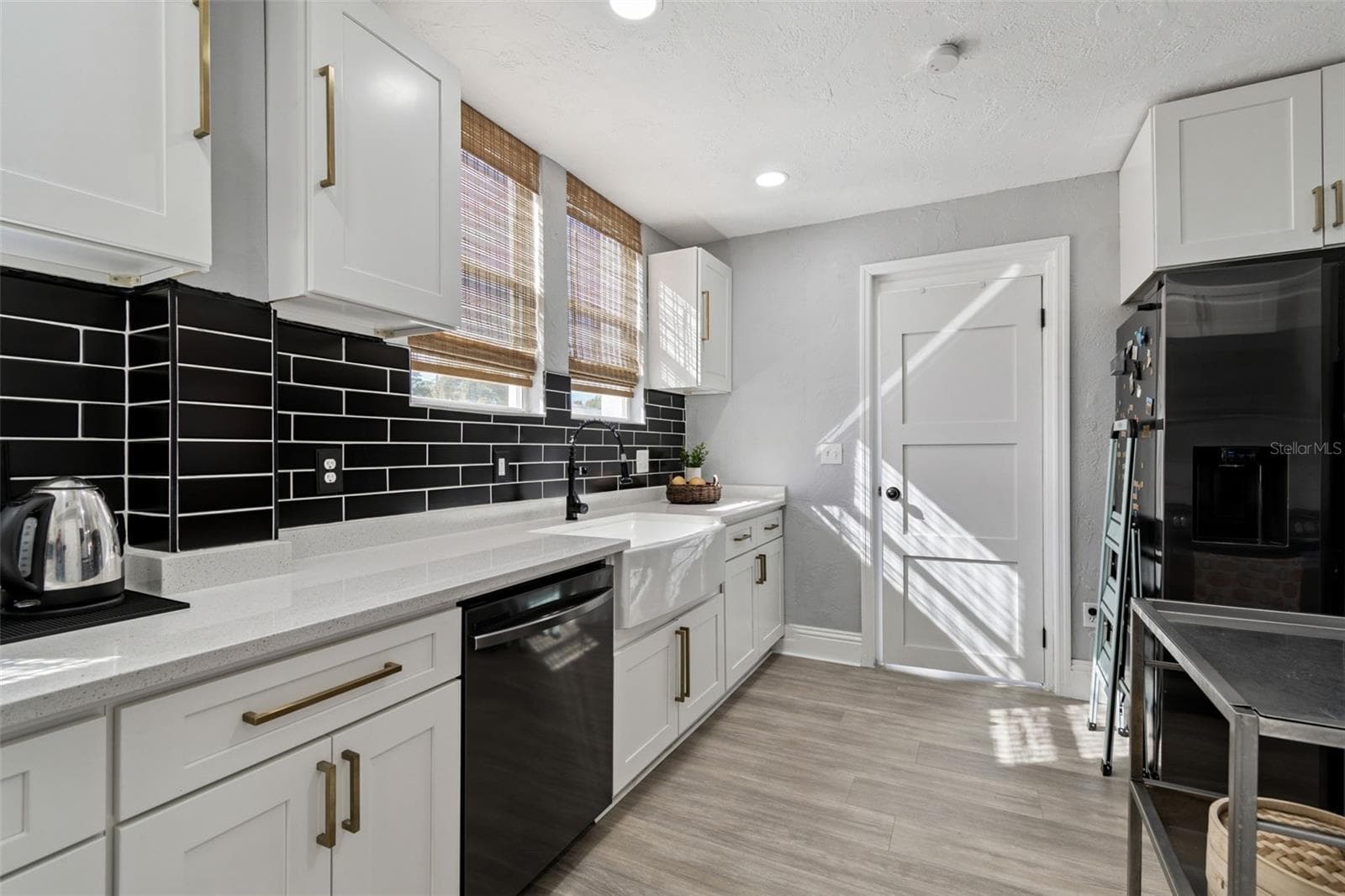 Single Family Residence at 1120 17TH AVE N, ST PETERSBURG, photo 18 of 49
