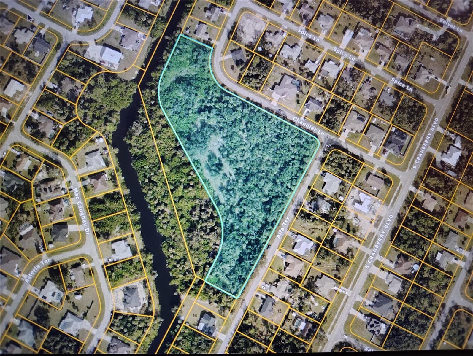 Land at ALFA TER, NORTH PORT, photo 8 of 12
