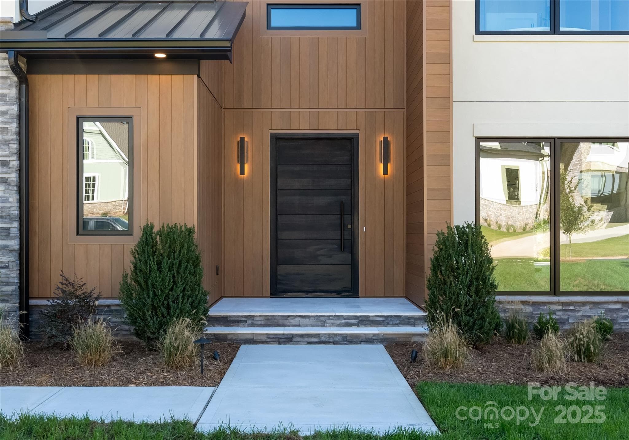 Single Family Residence at Matthews, photo 3 of 47