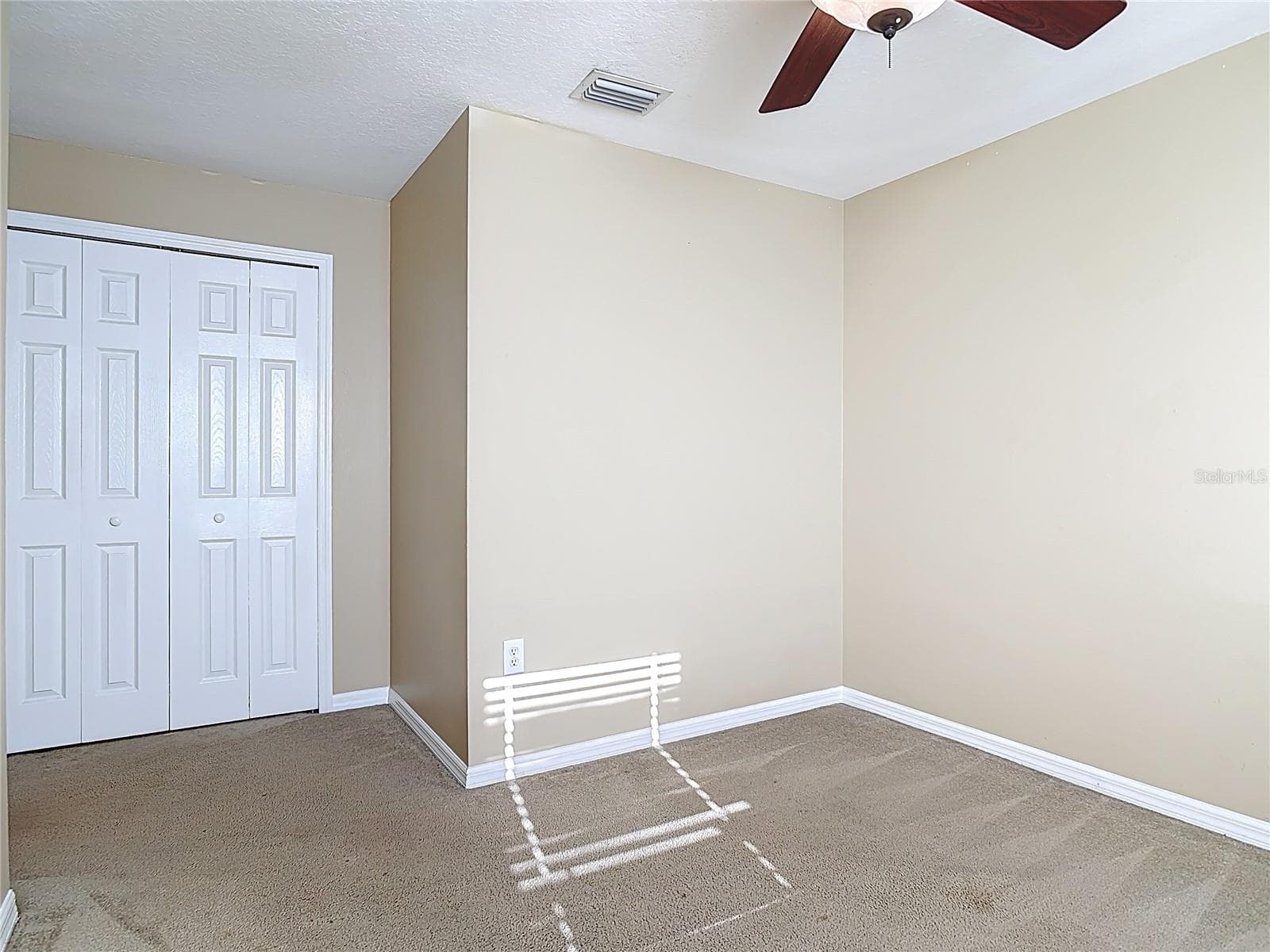 Single Family Residence at 530 CORAL TRACE BLVD, EDGEWATER, photo 34 of 61