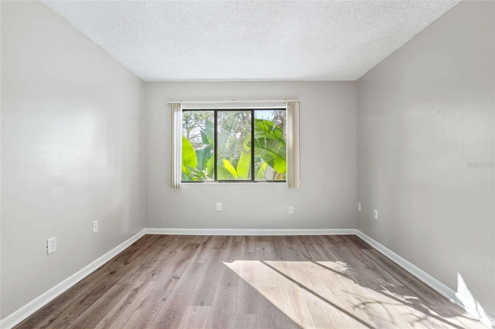 Condominium at 3236 S SEMORAN BLVD #22, ORLANDO, photo 9 of 25