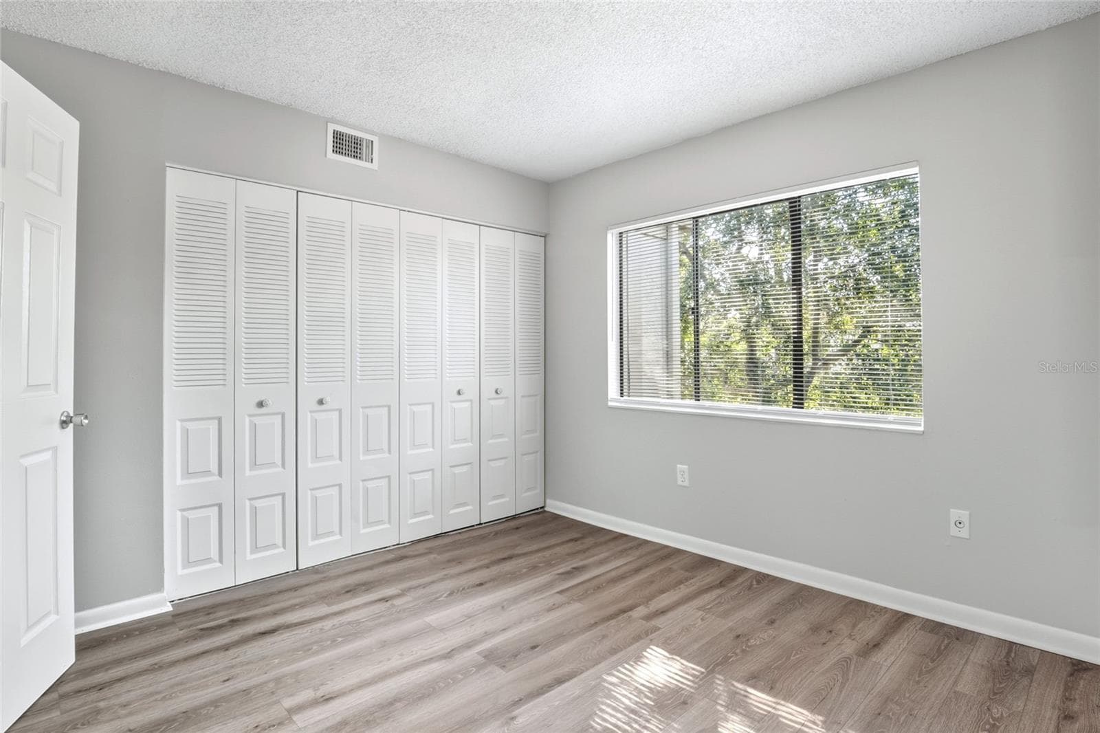 Condominium at 3236 S SEMORAN BLVD #22, ORLANDO, photo 14 of 25