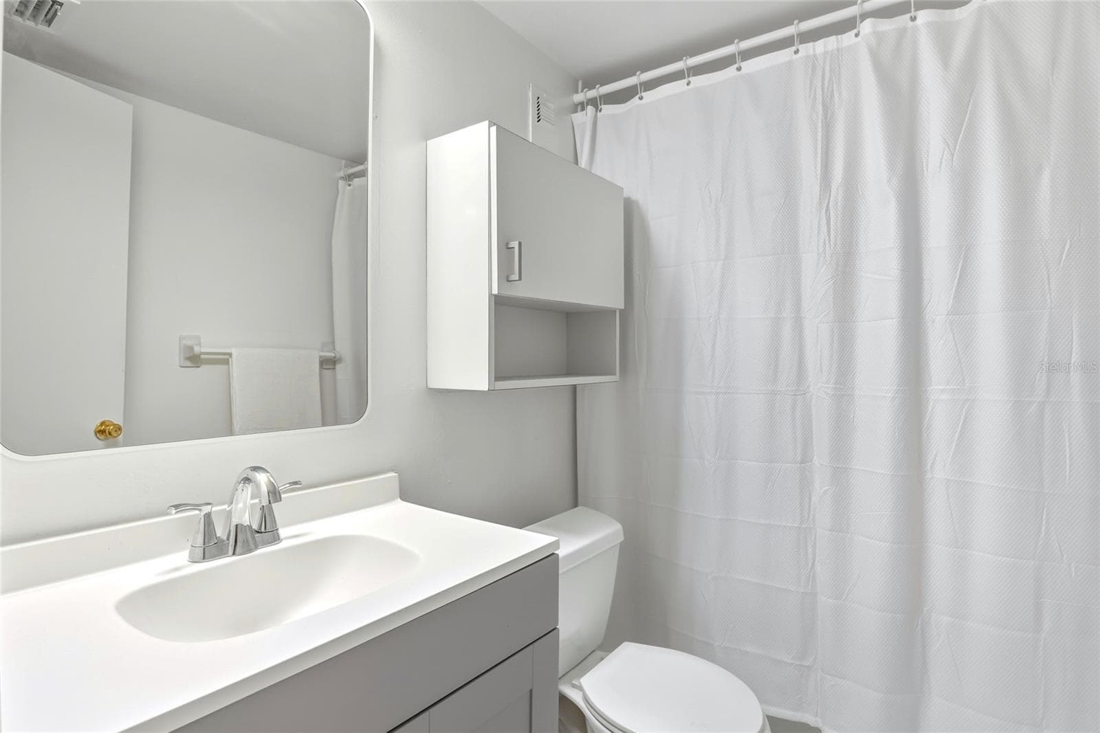 Condominium at 3236 S SEMORAN BLVD #22, ORLANDO, photo 15 of 25