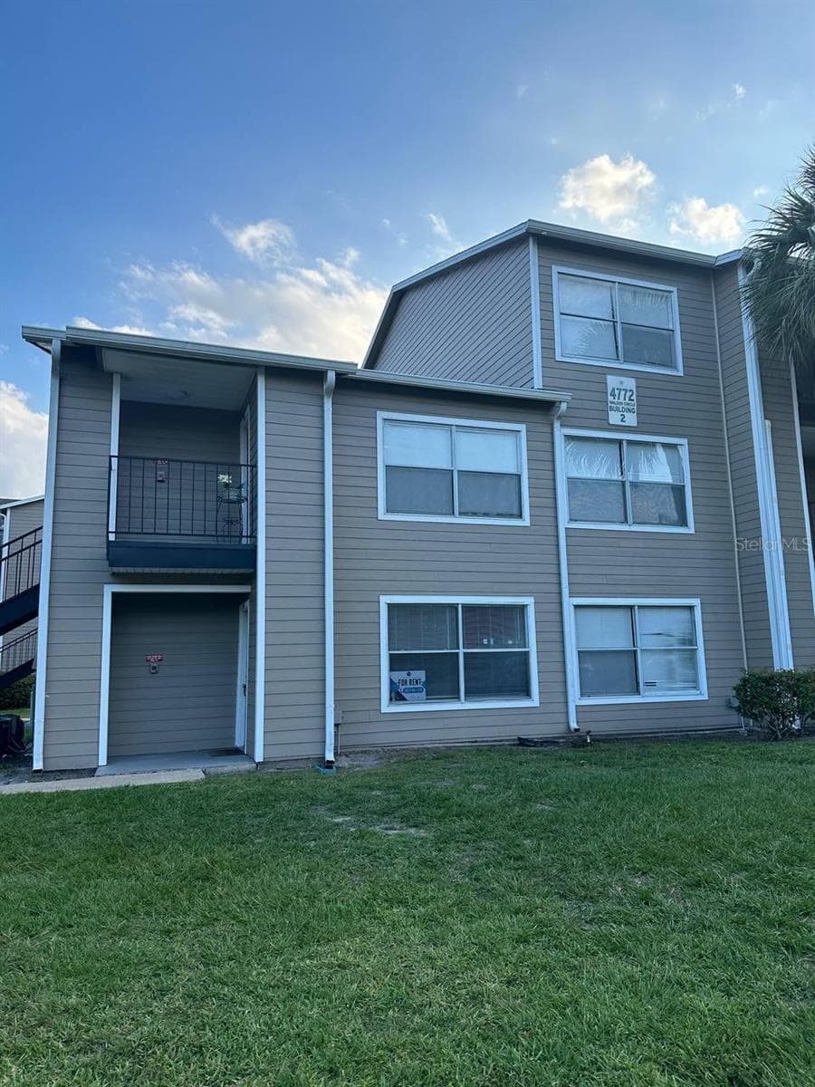 4772 WALDEN CIR #11