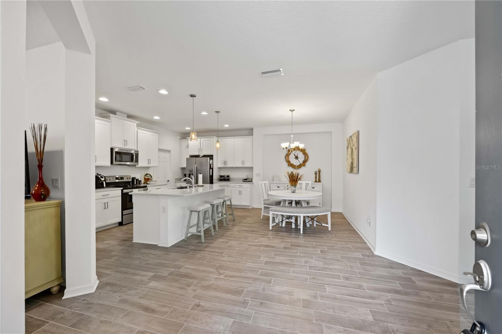 Villa at 6081 AMBERLY DR, BRADENTON, photo 17 of 30