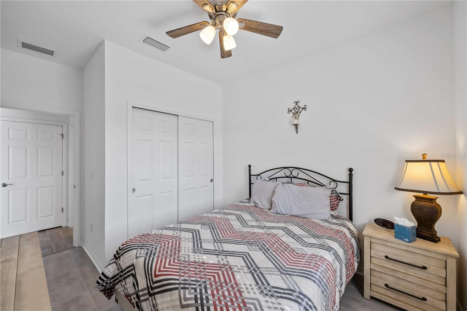 Villa at 6081 AMBERLY DR, BRADENTON, photo 22 of 30