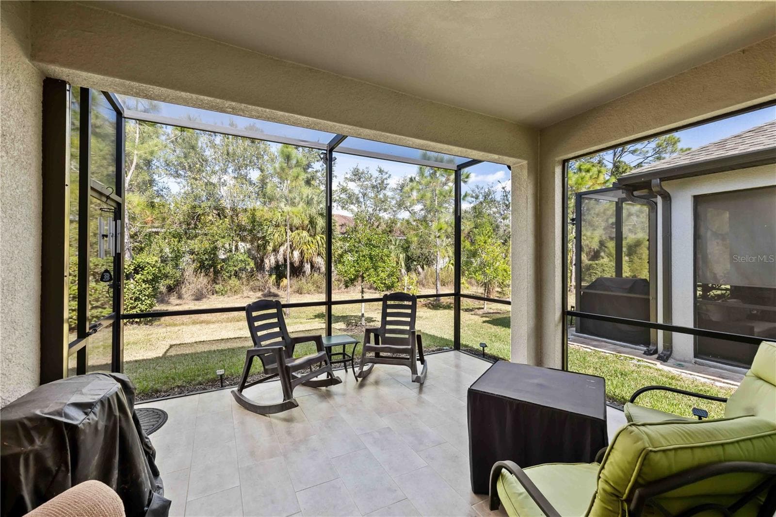 Villa at 6081 AMBERLY DR, BRADENTON, photo 23 of 30