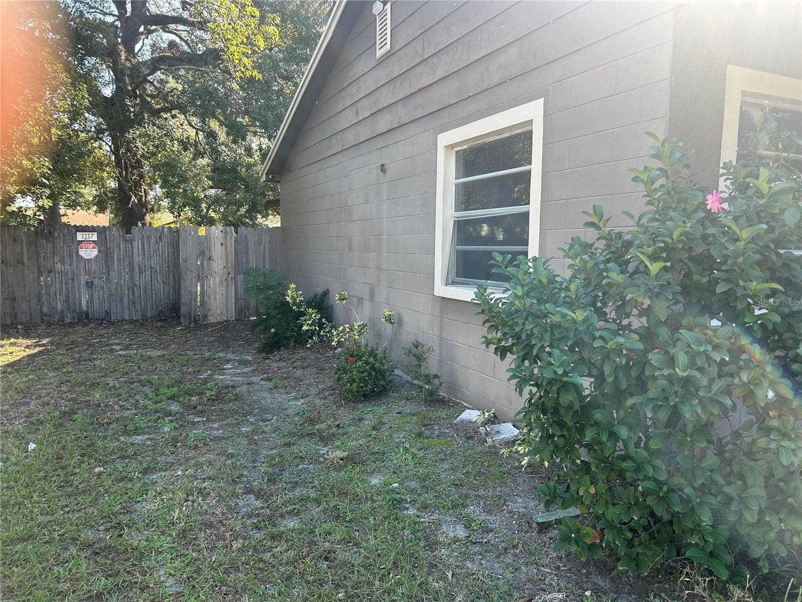 Single Family Residence at 1121 ORANGE AVE, SANFORD, photo 7 of 35
