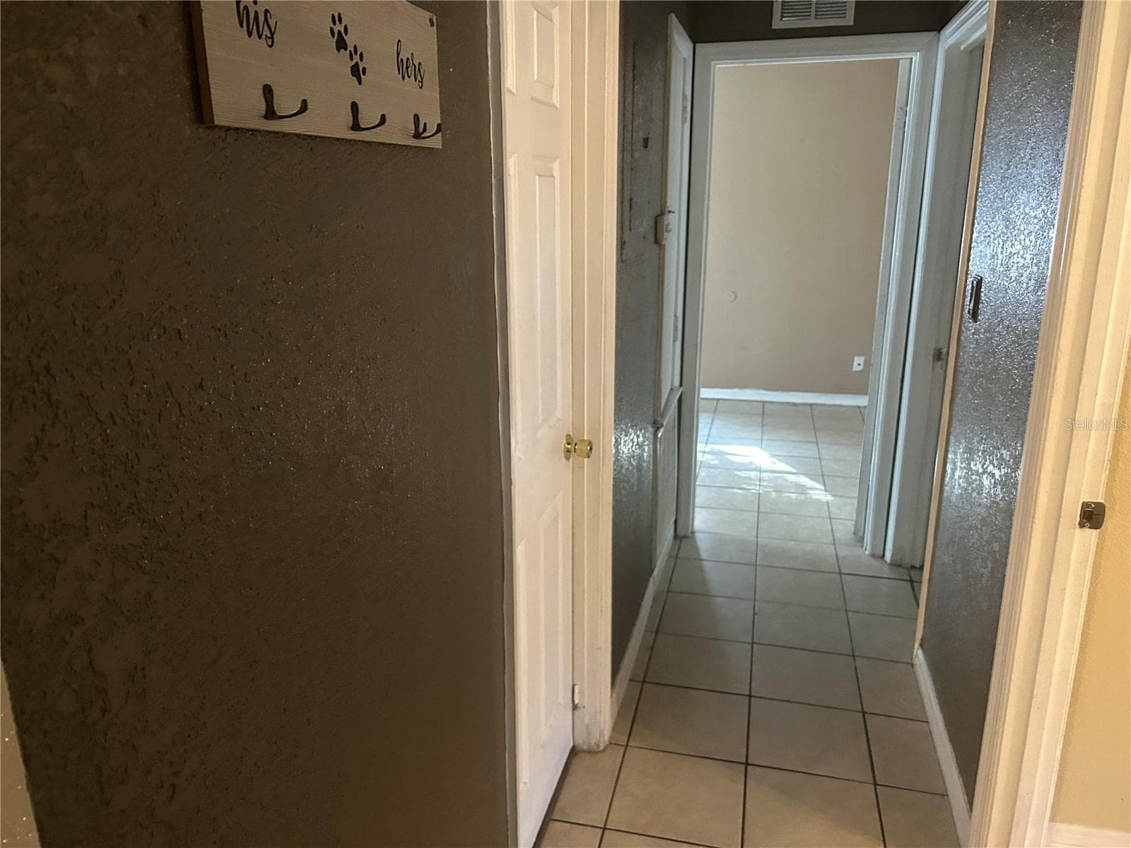 Single Family Residence at 1121 ORANGE AVE, SANFORD, photo 10 of 35