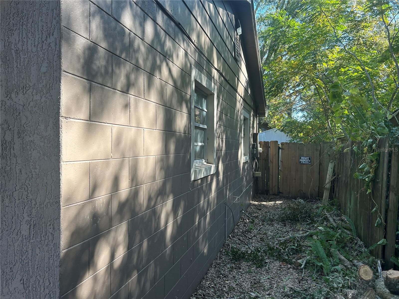 Single Family Residence at 1121 ORANGE AVE, SANFORD, photo 32 of 35
