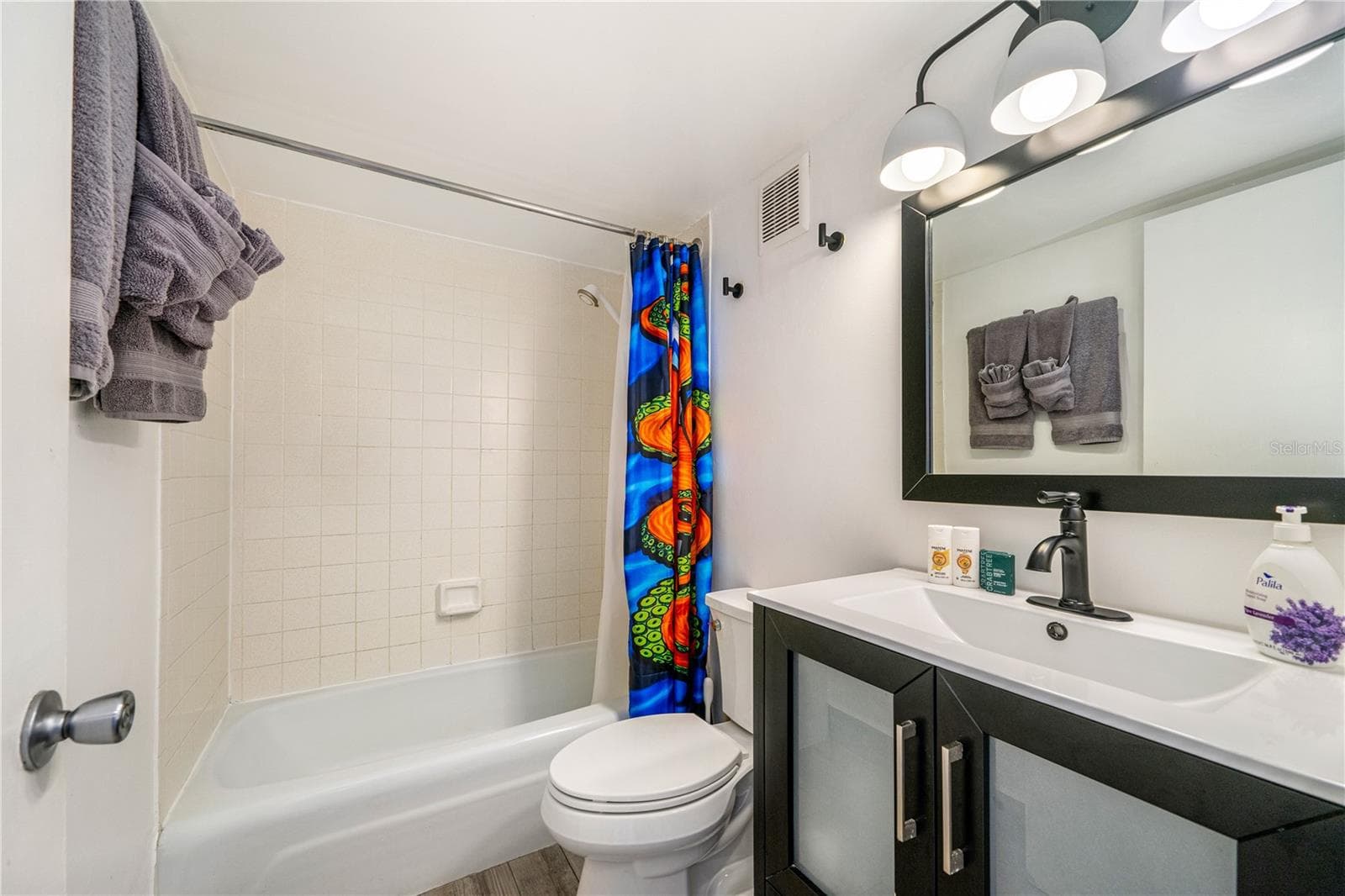 Condo - Hotel at 2301 S ATLANTIC AVE #338, DAYTONA BEACH, photo 4 of 38