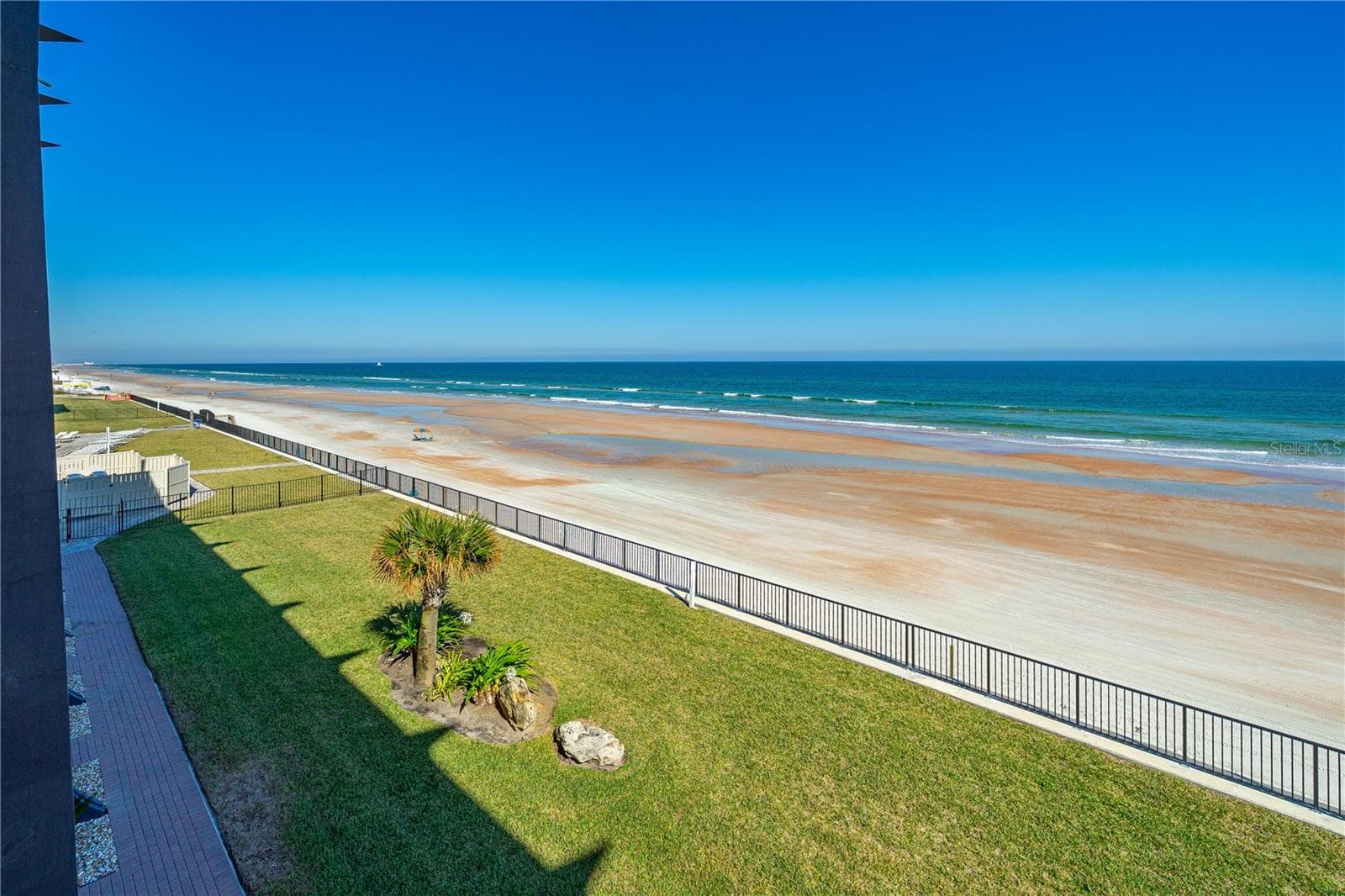 Condo - Hotel at 2301 S ATLANTIC AVE #338, DAYTONA BEACH, photo 17 of 38