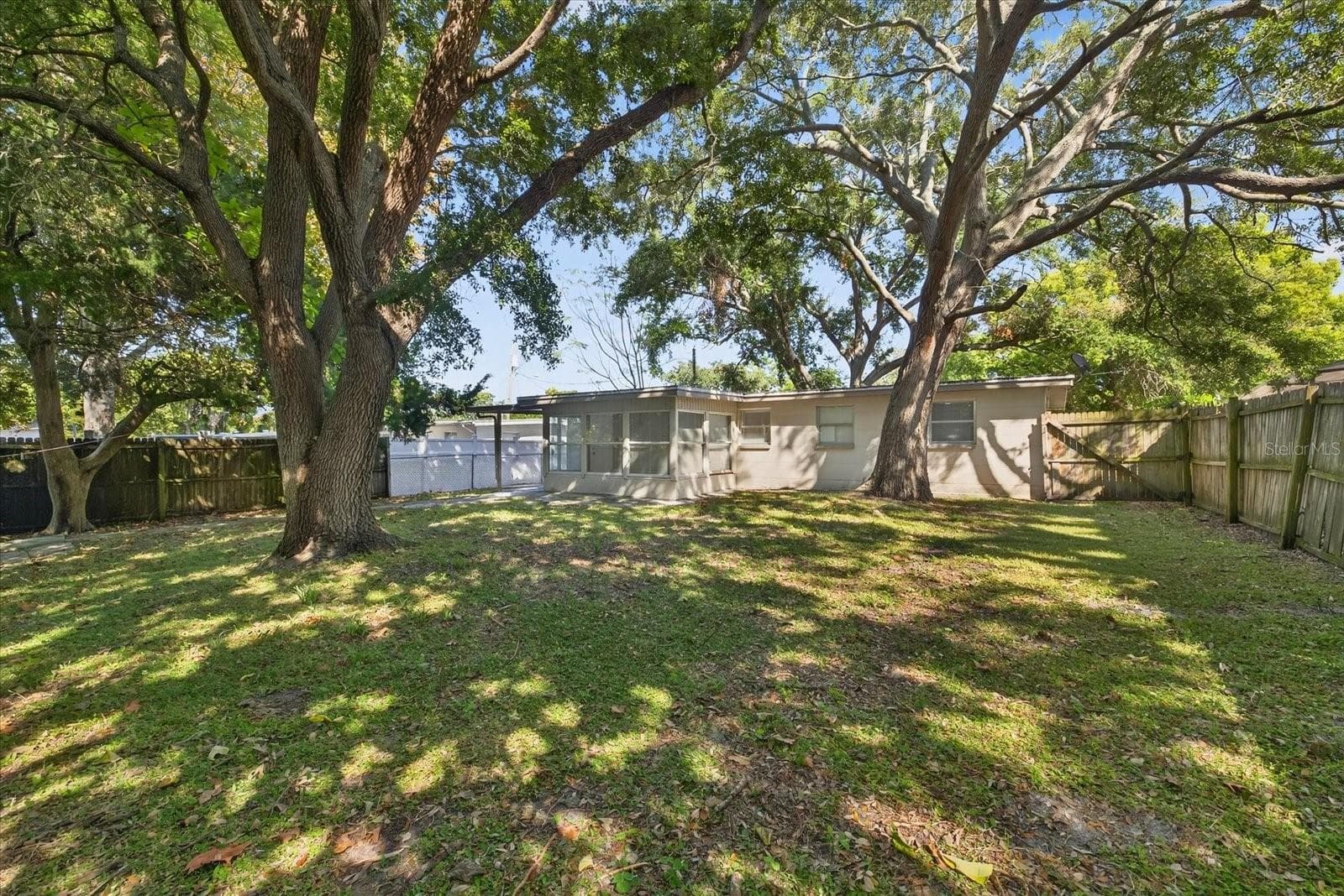 Single Family Residence at 11015 MARTHA AVE, PORT RICHEY, photo 23 of 33