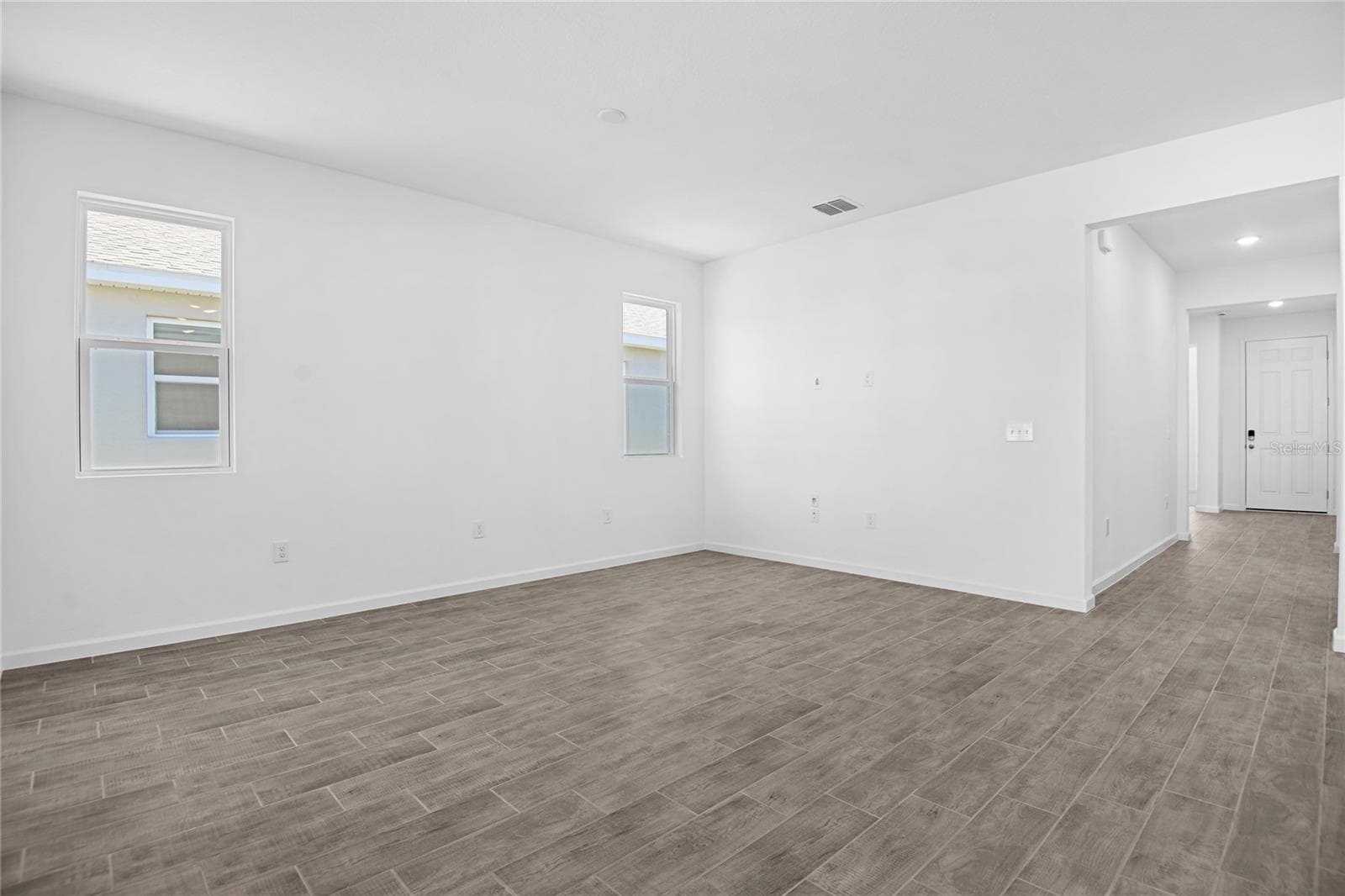 Single Family Residence at 5351 MICKEY AVE, LAKE WALES, photo 3 of 16