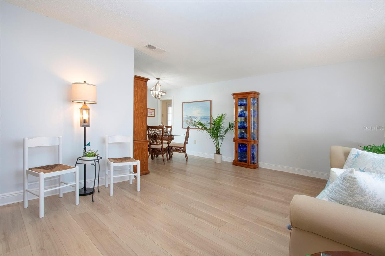 Living Room - 2016 E VIEW DR, SUN CITY CENTER
