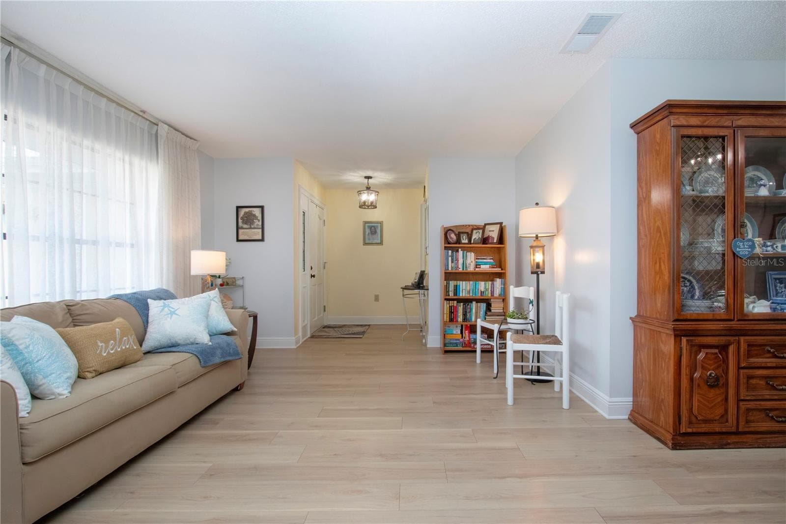 Living Room - 2016 E VIEW DR, SUN CITY CENTER