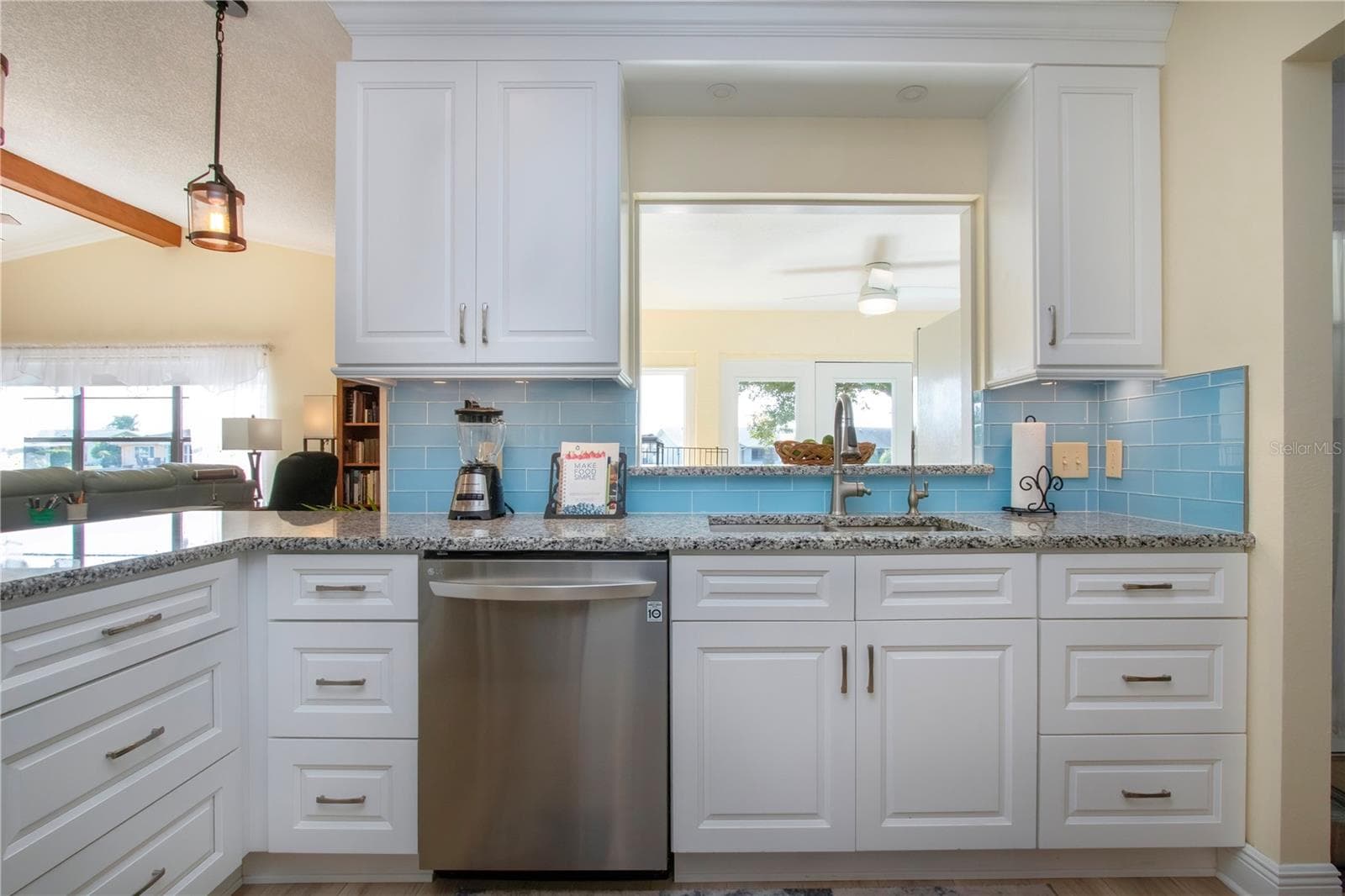 Kitchen - 2016 E VIEW DR, SUN CITY CENTER