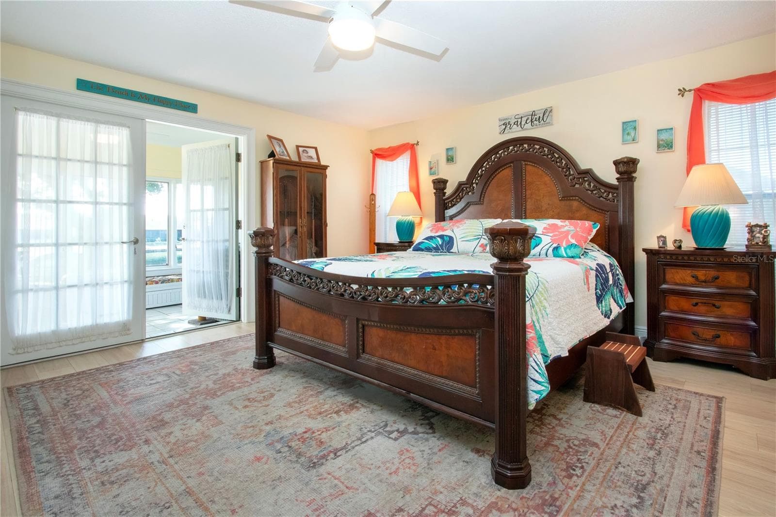 Primary Bedroom - French Doors to Florida Room - 2016 E VIEW DR, SUN CITY CENTER