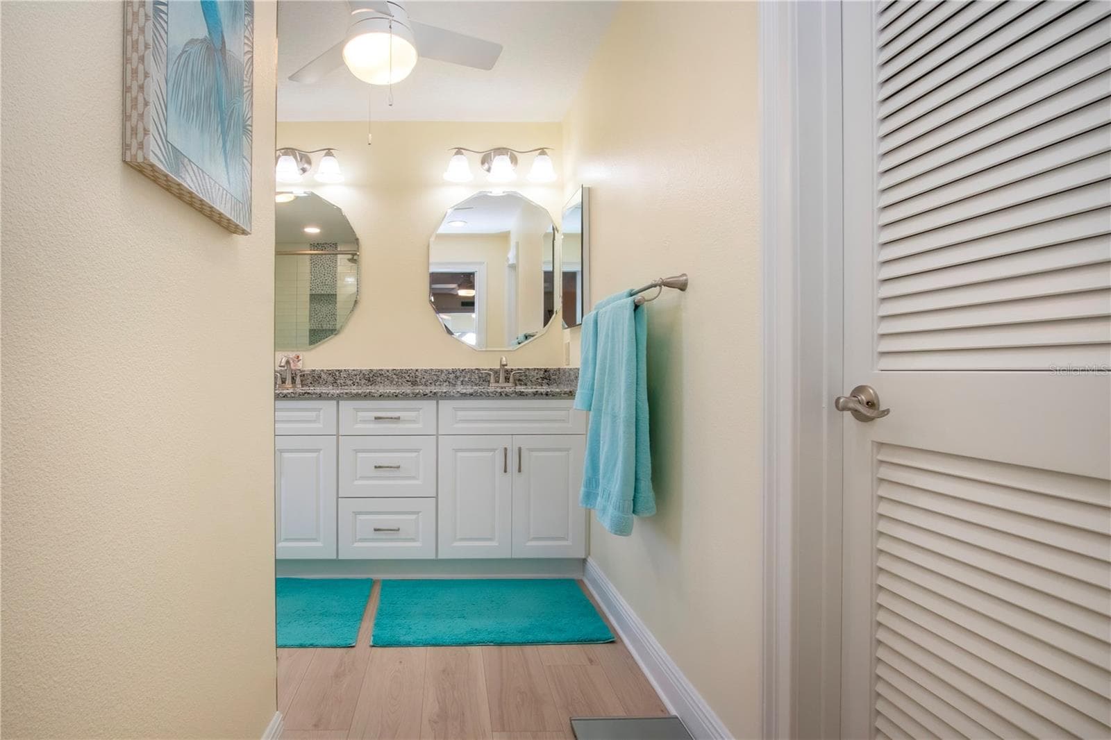 Primary En-Suite Bath - 2016 E VIEW DR, SUN CITY CENTER