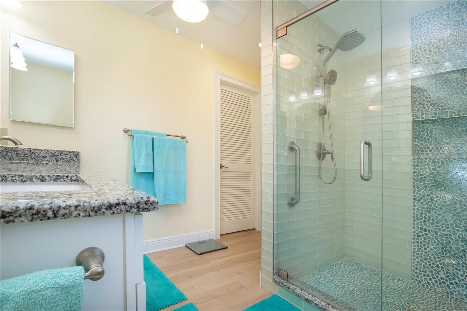 Primary Ensuite Bath - 2016 E VIEW DR, SUN CITY CENTER