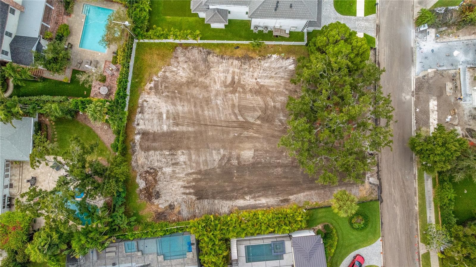 Single Family Residence at 5002 W POE AVE, TAMPA, photo 3 of 56