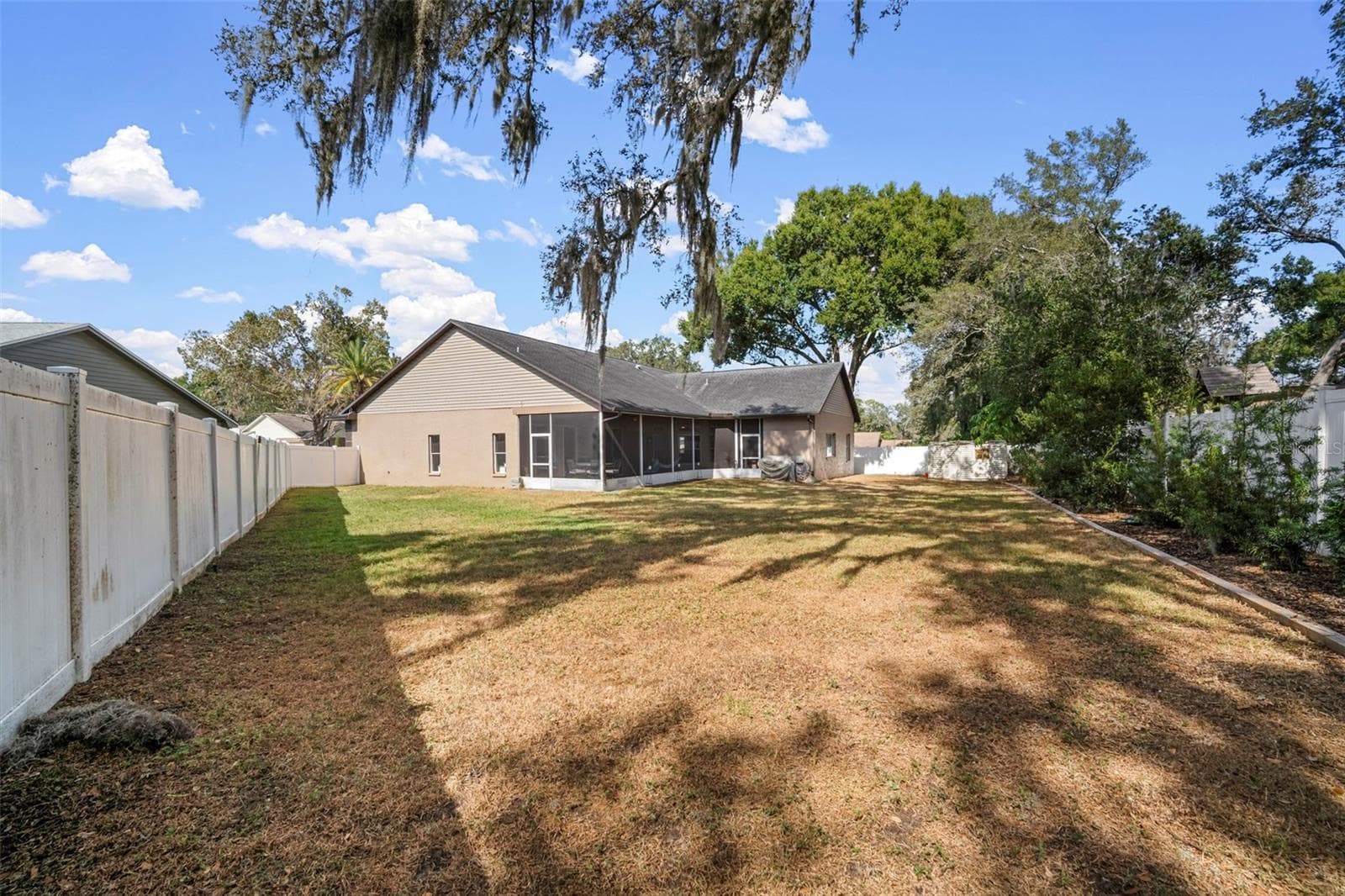 Single Family Residence at 424 SUMMIT CHASE DR, VALRICO, photo 57 of 71