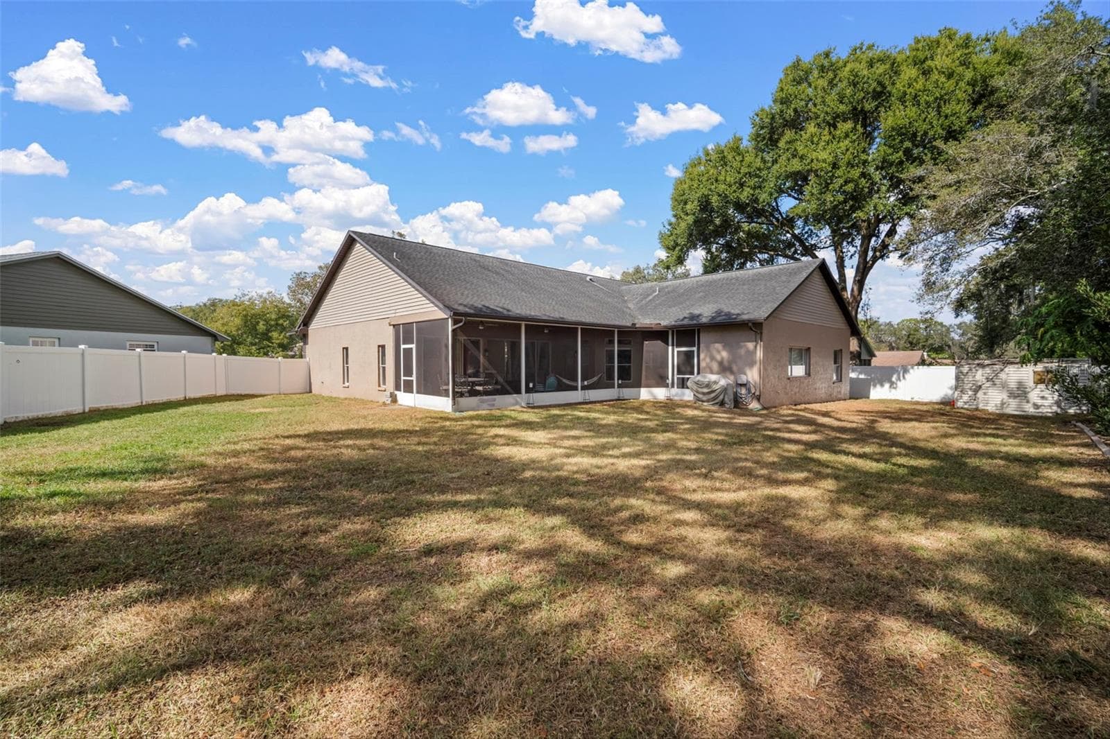 Single Family Residence at 424 SUMMIT CHASE DR, VALRICO, photo 58 of 71