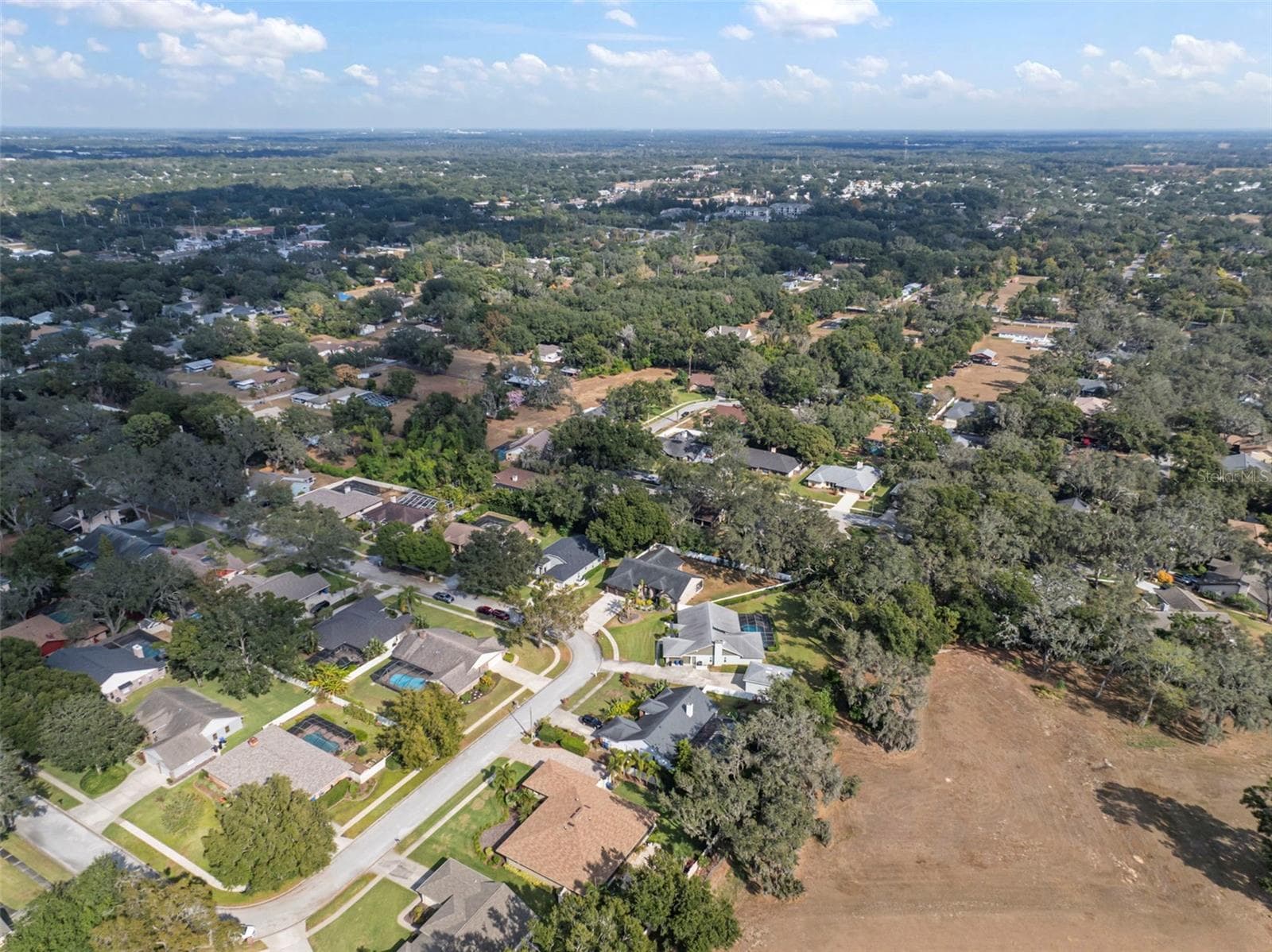 Single Family Residence at 424 SUMMIT CHASE DR, VALRICO, photo 66 of 71