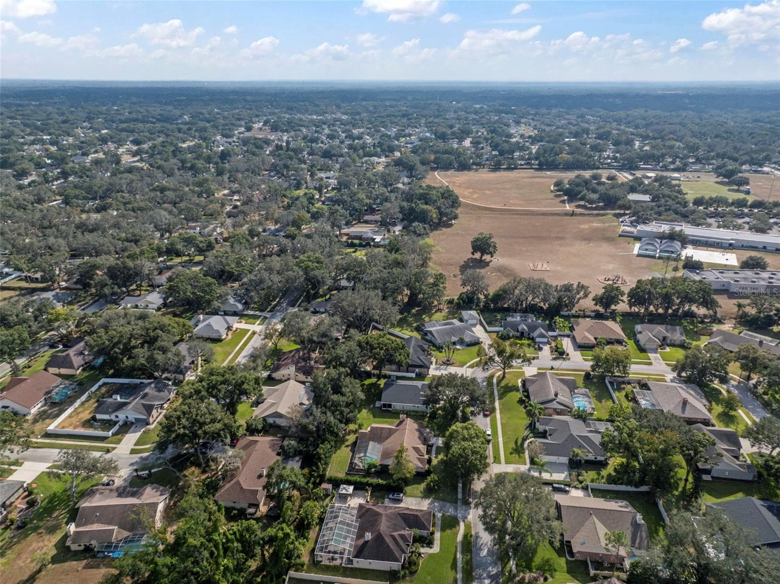Single Family Residence at 424 SUMMIT CHASE DR, VALRICO, photo 69 of 71