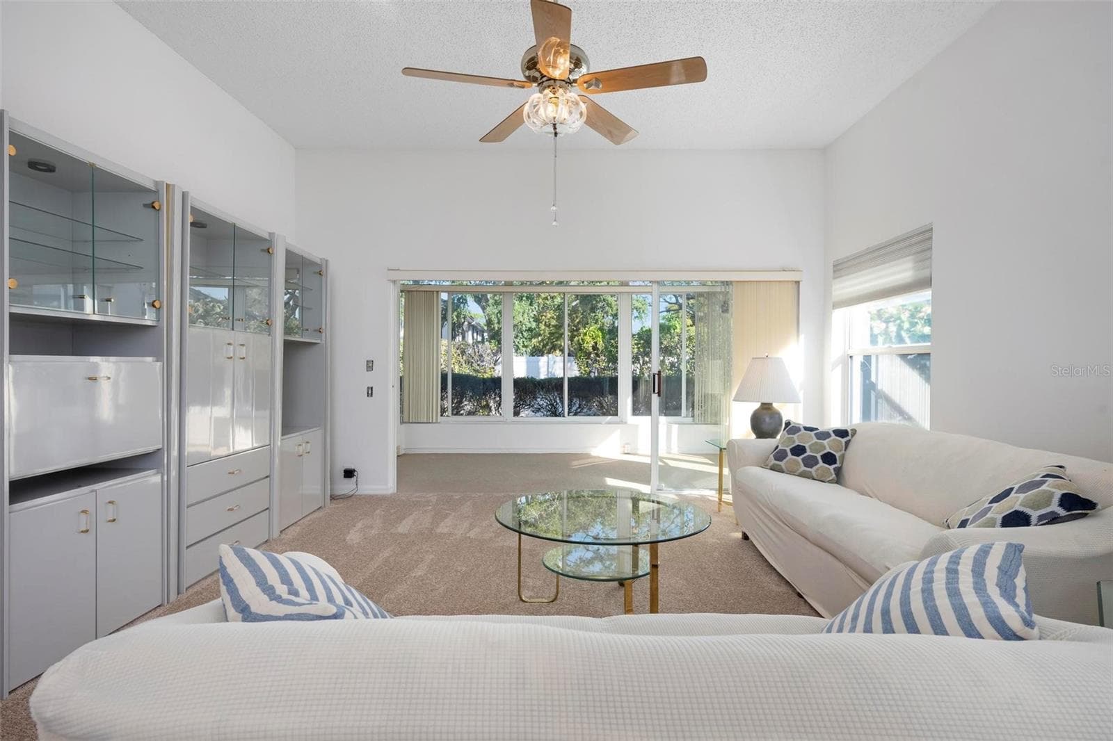 Living - 4310 TURNBERRY CT, BRADENTON