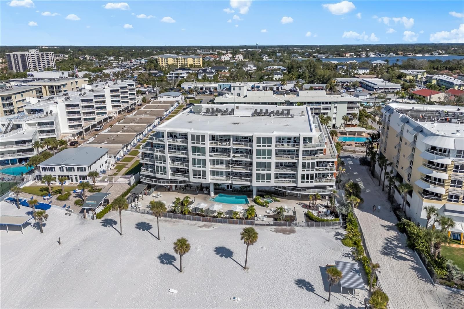 1035 SEASIDE DR #404