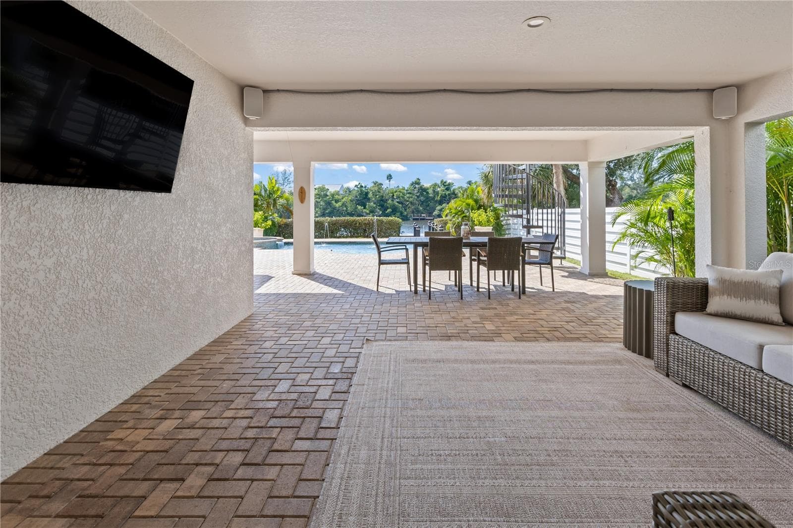 Single Family Residence at 8008 MIDNIGHT PASS RD, SARASOTA, photo 43 of 61
