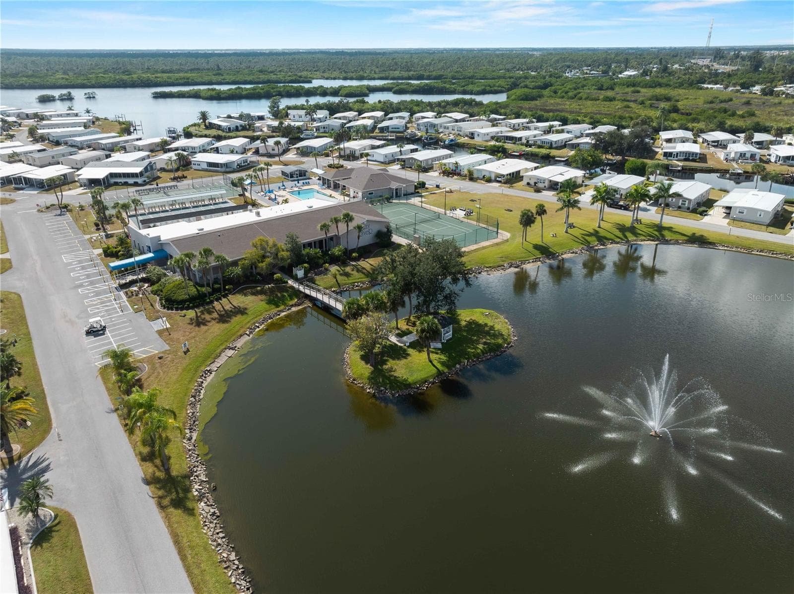 Aerial_154RarotongaRd_NorthPort_LakeView_Overhead.jpg - 154 RAROTONGA RD, NORTH PORT