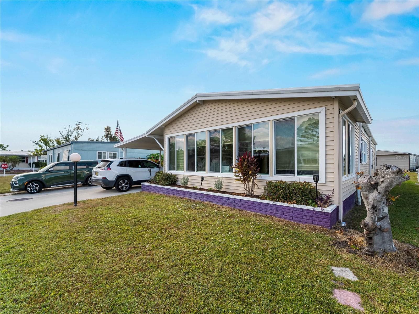 FrontExterior_154RarotongaRd_NorthPort_Daylight.jpg - 154 RAROTONGA RD, NORTH PORT