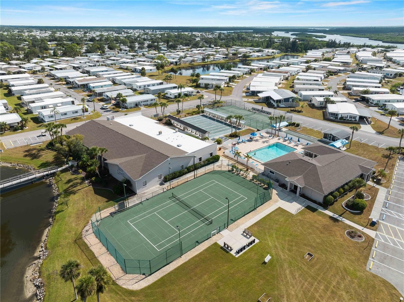 CommunityPool_154RarotongaRd_NorthPort_CommunityAmenities_Overhead.jpg - 154 RAROTONGA RD, NORTH PORT