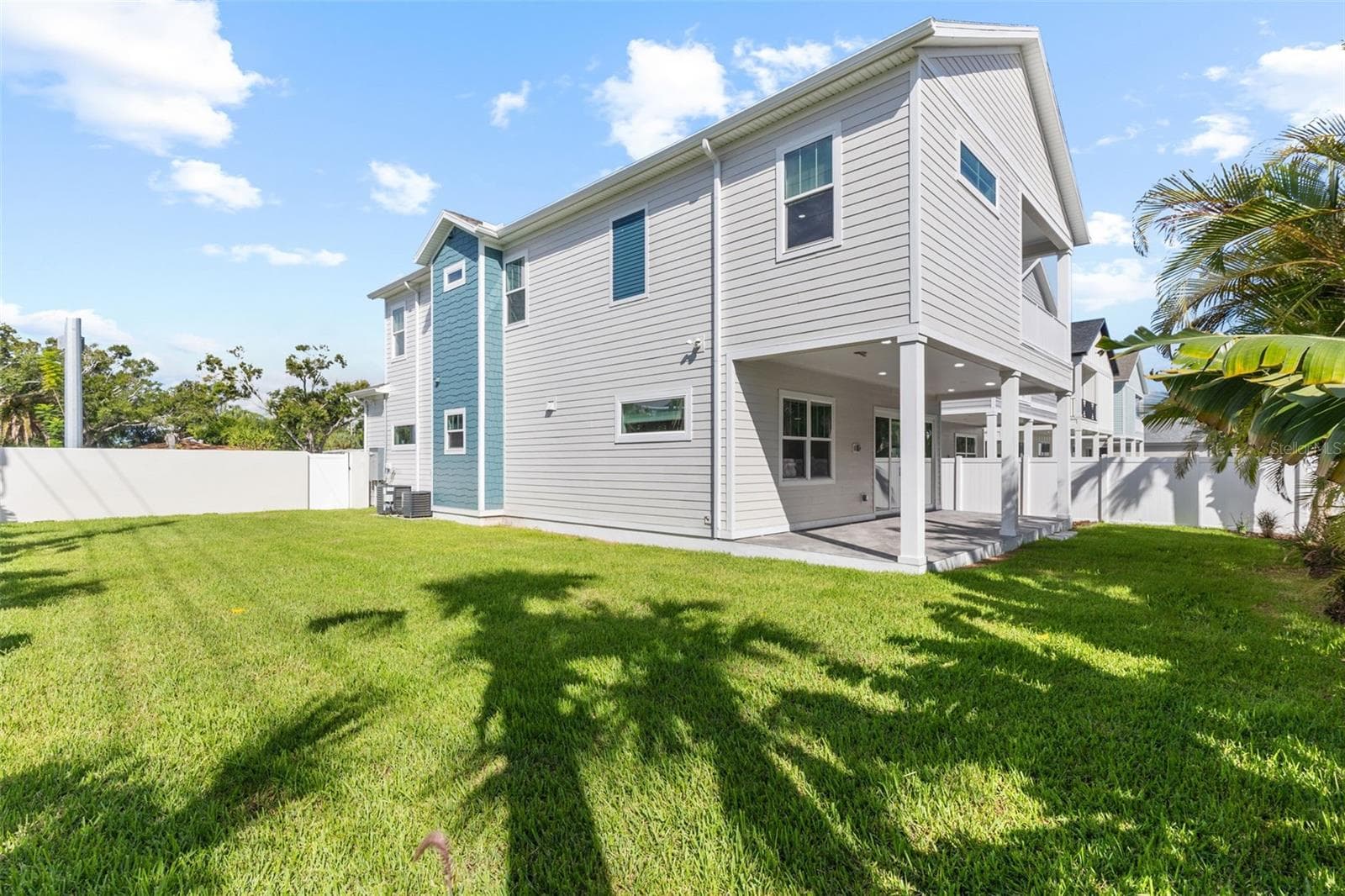 Single Family Residence at 3801 71ST ST N, ST PETERSBURG, photo 2 of 26