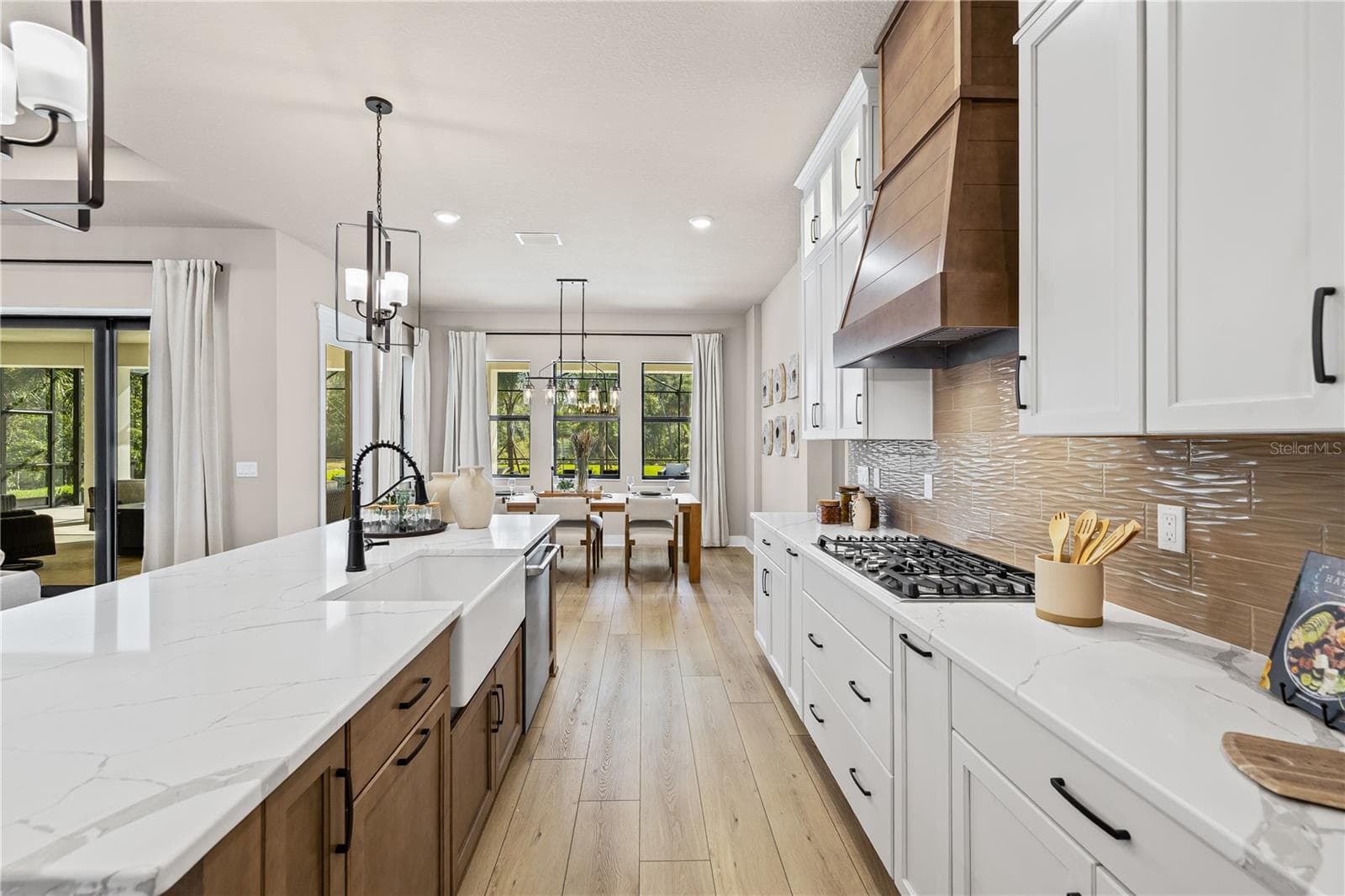 Single Family Residence at 728 ESTATES BLVD, TARPON SPRINGS, photo 12 of 83